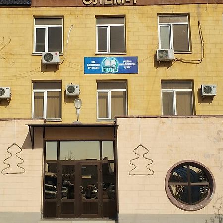 Элем-Т Hostel Aktau  Luaran gambar