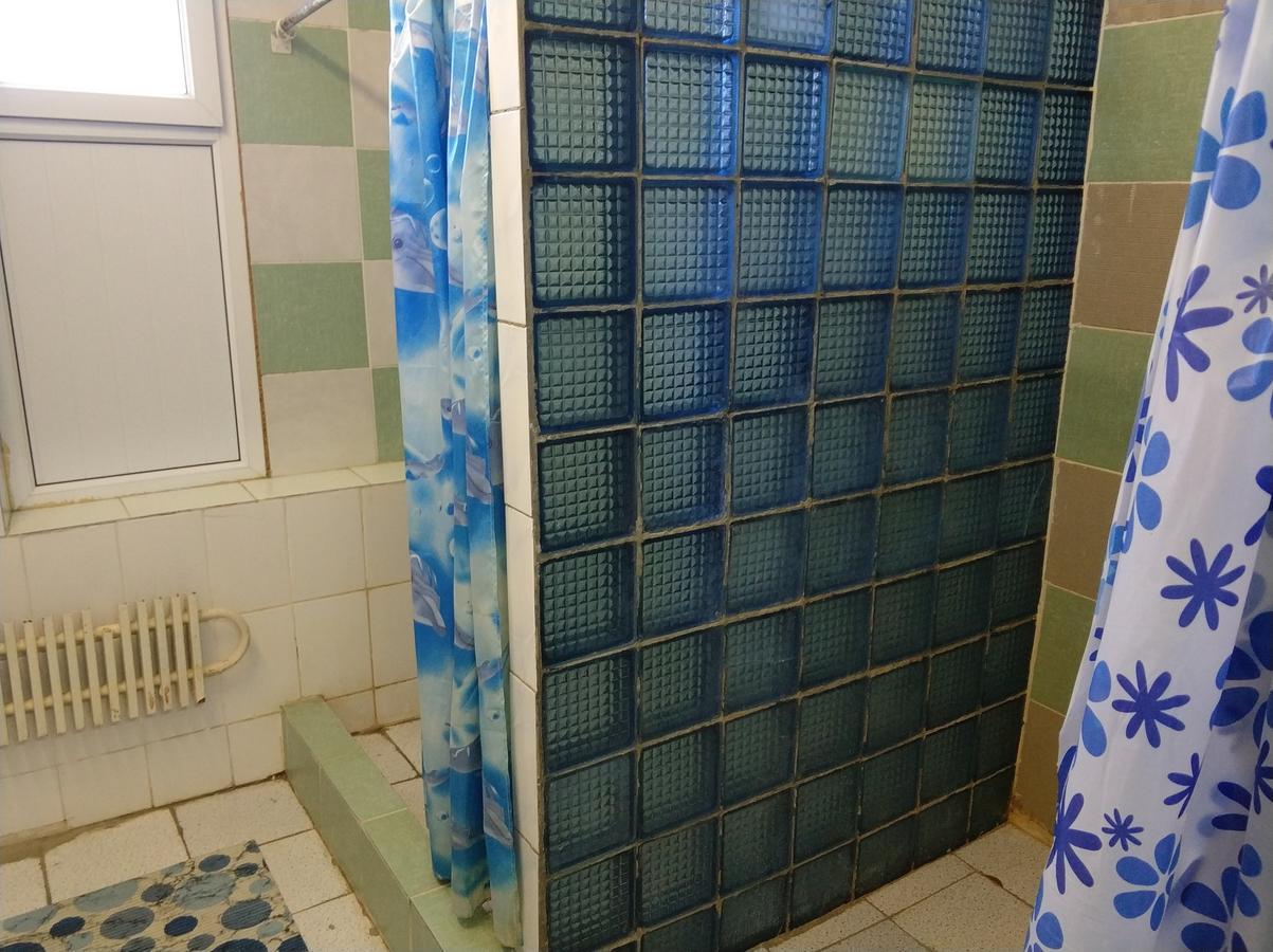 Элем-Т Hostel Aktau  Luaran gambar